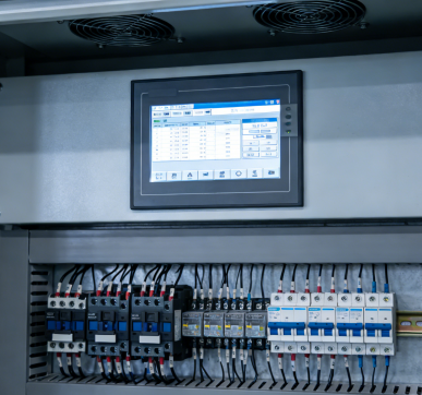 工業一體機在壓縮機控制柜中的應用